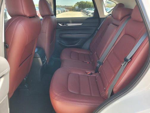 2025 Mazda CX-5 Carbon Edition