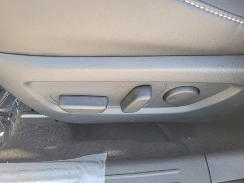 2026 Mazda CX-50 2.5 S Preferred Package