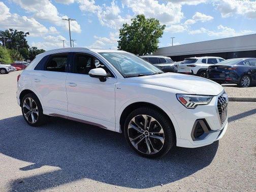 2020 Audi Q3 45 S line Premium Plus
