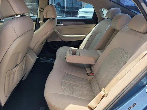 2015 Hyundai SONATA SE