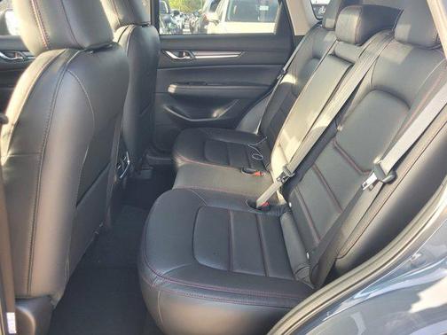 2025 Mazda CX-5 Carbon Edition