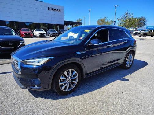 2021 INFINITI QX50 LUXE