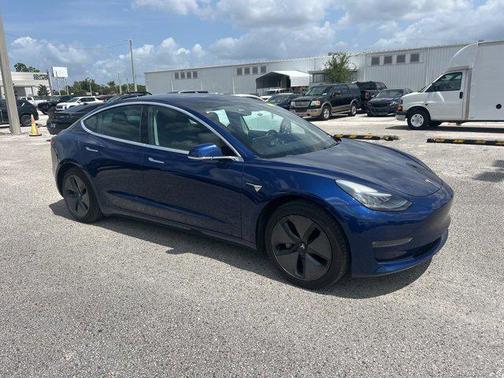 2019 Tesla Model 3 Standard Range