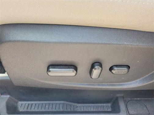 2017 Ford C-Max Hybrid SE
