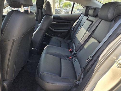 Platinum Quartz Metallic 2026 Mazda Mazda3 FWD w/Preferred Package