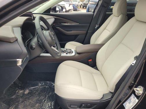 2025 Mazda CX-30 Premium Package