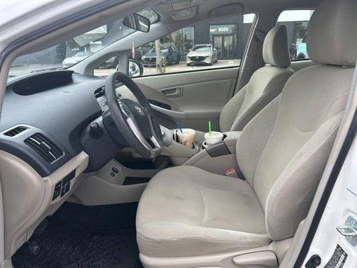 2014 Toyota Prius Four