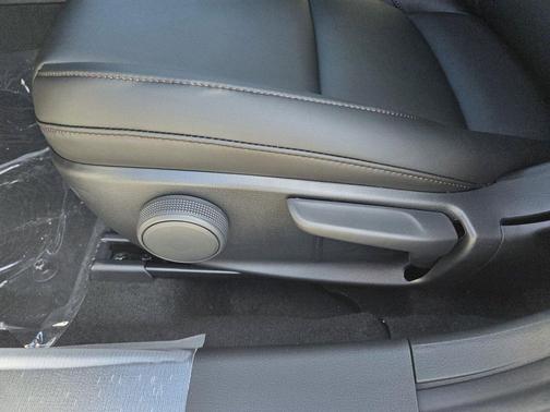 Ceramic Metallic 2026 Mazda Mazda3 2.5 S Select Sport