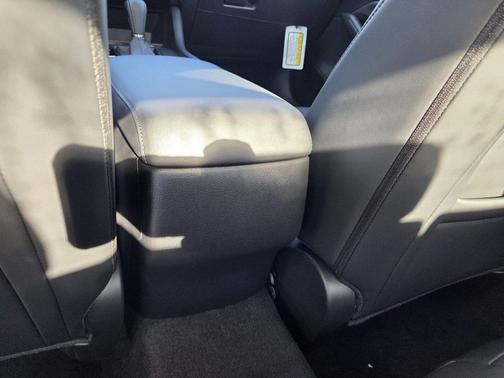 Ceramic Metallic 2026 Mazda Mazda3 2.5 S Select Sport