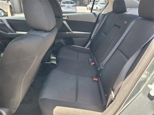 2012 Mazda Mazda3 i Touring
