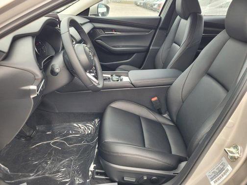 2025 Mazda Mazda3 FWD w/Preferred Package