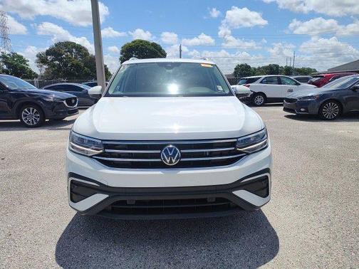 2022 Volkswagen Tiguan 2.0T SE