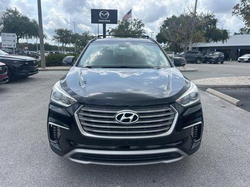2017 Hyundai SANTA FE SE