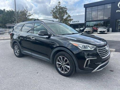 2017 Hyundai SANTA FE SE