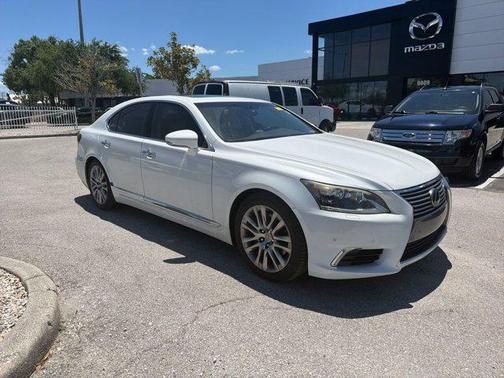 White 2014 Lexus LS 460 Base