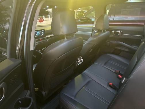 Ebony Black 2024 Kia Sorento S