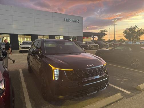 Ebony Black 2024 Kia Sorento S