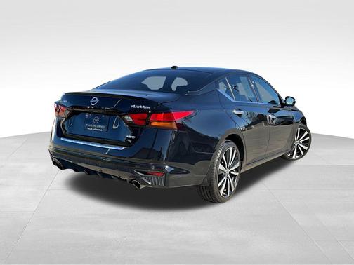 2021 Nissan Altima Platinum Intelligent AWD