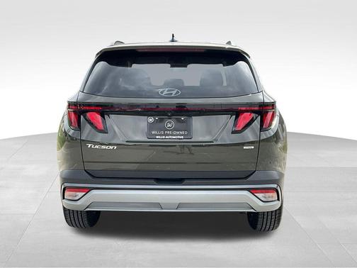 2025 Hyundai TUCSON SEL