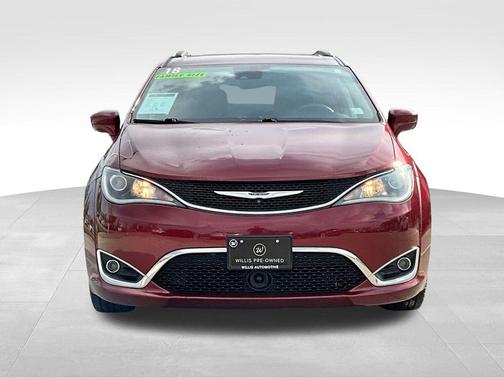 2018 Chrysler Pacifica Touring-L