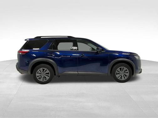Deep Ocean Blue Pearl 2024 Nissan Pathfinder SV 4WD