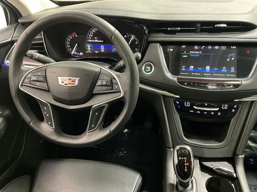 2017 Cadillac XT5 Premium Luxury