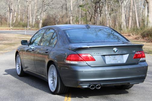 2007 BMW 750 i