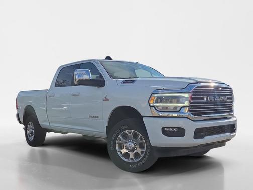 2024 RAM 2500 Laramie Crew Cab 4x4 6'4' Box