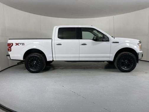 Oxford White 2018 Ford F-150 XL