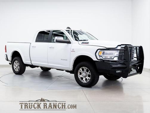 Bright White Clearcoat 2020 RAM 2500 Laramie Crew Cab 4x4 6'4' Box
