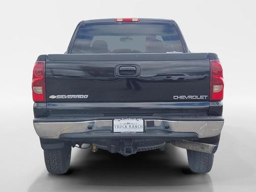 2003 Chevrolet Silverado 2500 LS H/D Crew Cab