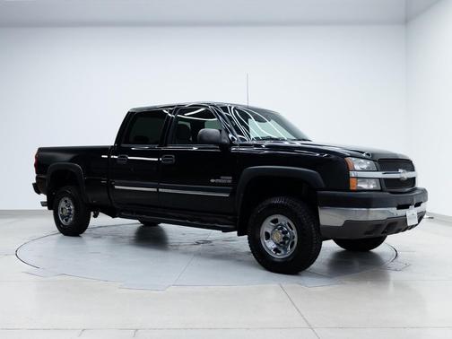 2003 Chevrolet Silverado 2500 LS H/D Crew Cab