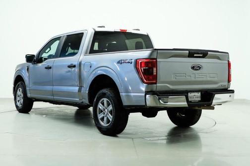 ICONIC SILVER METALLIC 2021 Ford F-150 XLT