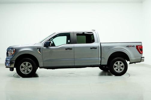 ICONIC SILVER METALLIC 2021 Ford F-150 XLT