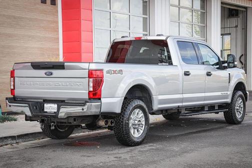 Iconic Silver Metallic 2022 Ford F-350 XLT