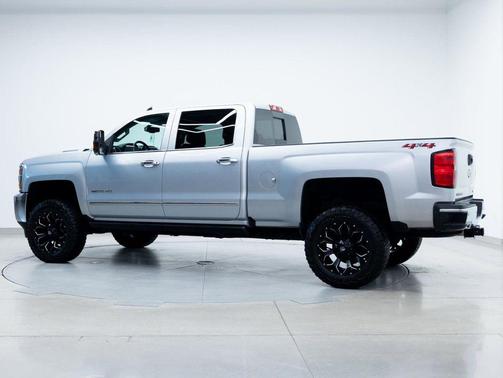Silver Ice Metallic 2019 Chevrolet Silverado 2500 LTZ