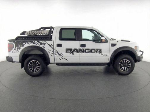 Oxford White 2014 Ford F-150 SVT Raptor