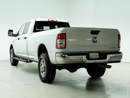 2023 RAM 2500 Tradesman Crew Cab 4x4 8' Box