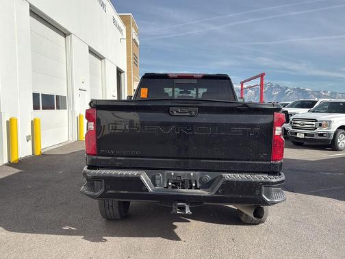 2022 Chevrolet Silverado 3500 LT