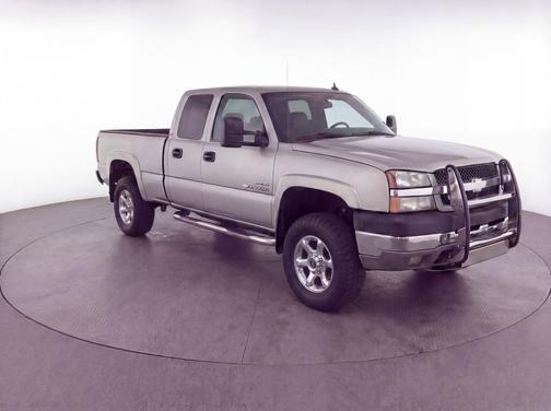 2004 Chevrolet Silverado 2500 LT H/D Crew Cab