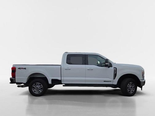 OXFORD WHITE 2024 Ford F-250 Lariat