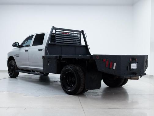 2018 RAM 3500 Tradesman Crew Cab 4x4 8' Box