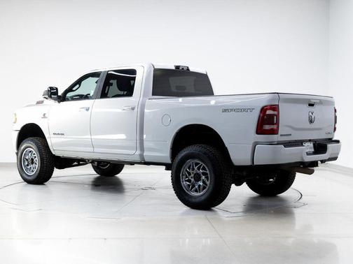 Bright White Clearcoat 2021 RAM 2500 Big Horn Crew Cab 4x4 6'4' Box