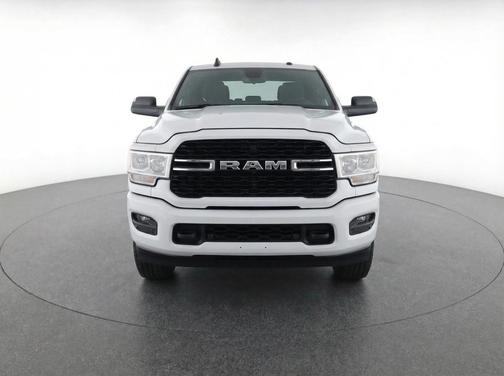 2021 RAM 2500 Big Horn Crew Cab 4x4 6'4' Box