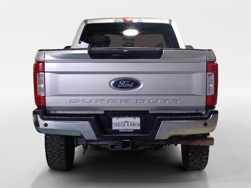 Magnetic Metallic 2018 Ford F-350 XLT
