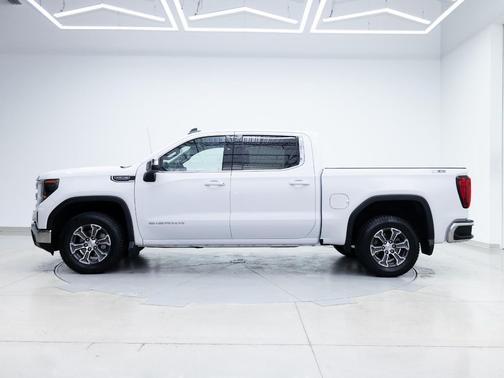 2023 GMC Sierra 1500 SLE