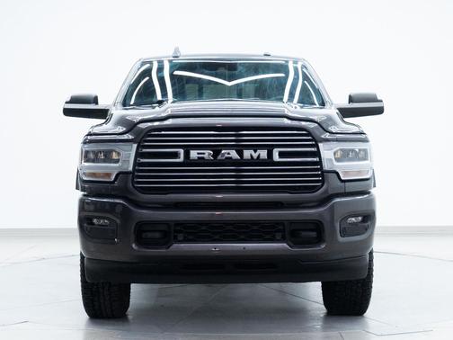 Granite Crystal Metallic Clearcoat 2022 RAM 3500 Laramie Crew Cab 4x4 6'4' Box