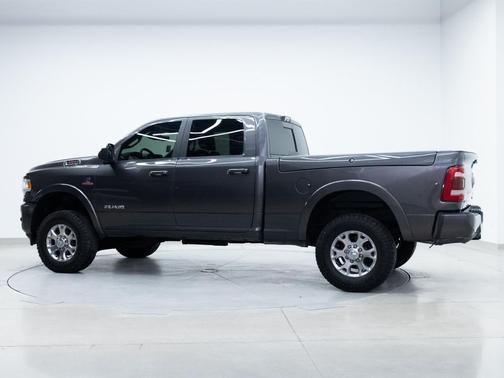 Granite Crystal Metallic Clearcoat 2022 RAM 3500 Laramie Crew Cab 4x4 6'4' Box