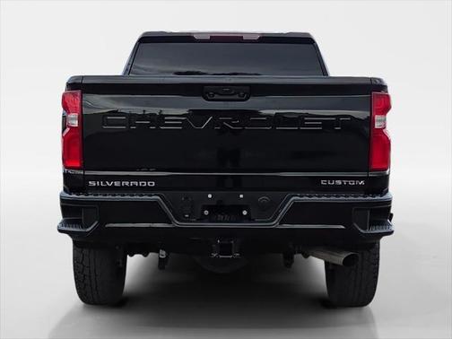2020 Chevrolet Silverado 2500 Custom