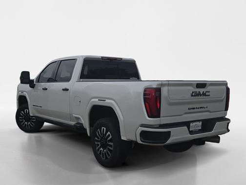 2024 GMC Sierra 2500 Denali Ultimate